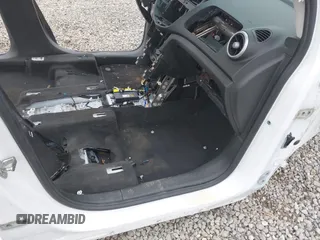 2016 Chevrolet Trax LS z VIN 3GNCJNSB2GL226230, wystawiony jako IAAI lot #41545238 z przebiegiem Nie podano mil oraz . Historia ofert i sprzedaży dostępna na DreamBid. Obrazek 5.