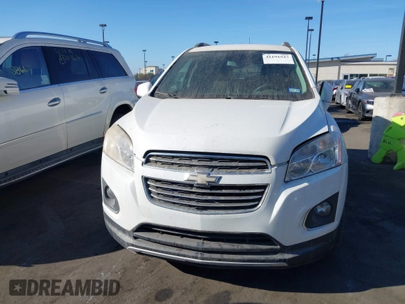 2015 Chevrolet Trax LTZ with VIN KL7CJTSB3FB235433, listed as a IAAI auction lot 41191943 with 157,297 mi miles. Bid and sale history available at carsss.com. Image 12.