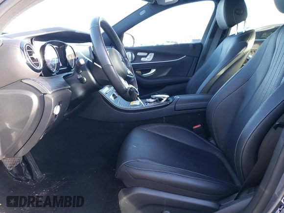 2019 Mercedes-Benz E 450 with VIN WDDZF6JBXKA606613, listed as a Copart auction lot 87020534 with 13,858 mi miles and Salvage Title. Bid and sale history available at DreamBid. Image 7.