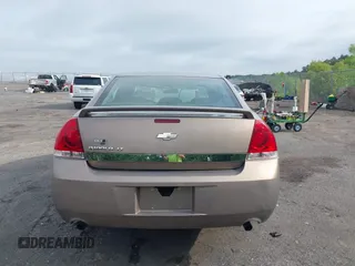 2006 Chevrolet Impala LT 3.9L with VIN 2G1WC581669260728, listed as a IAAI auction lot 42083030 with 240,177 mi miles and . Bid and sale history available at DreamBid. Image 16.