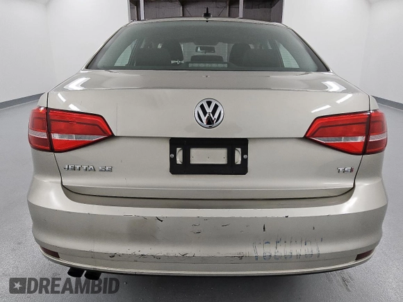 2015 Volkswagen Jetta SE with VIN 3VWD17AJ3FM213140, listed as a Copart auction lot 59301985 with 117,417 mi miles and Clean title. Bid and sale history available at DreamBid. Image 6.