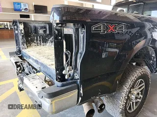 2019 Ford F-250 XL with VIN 1FT7W2BT0KED41596, listed as a IAAI auction lot 42727923 with 246,034 mi miles and . Bid and sale history available at DreamBid. Image 37.