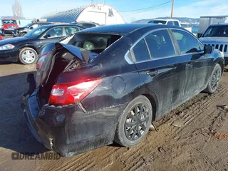 2015 Subaru Legacy 2.5i with VIN 4S3BNAA66F3014978, listed as a IAAI auction lot 41647322 with 178,035 mi miles. Bid and sale history available at carsss.com. Image 4.