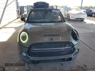 2019 MINI Convertible Cooper S с VIN WMWWG9C54K3E40225, выставлен на аукционе Copart как лот 42201665 с пробегом 56 749 миль миль и Списание • Salvage title. История ставок и продаж доступна на DreamBid. Изображение 5.