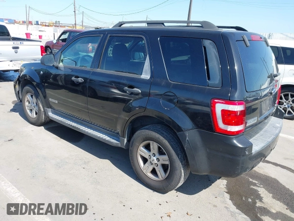 2008 Ford Escape Hybrid z VIN 1FMCU49H38KB35597, wystawiony jako IAAI lot #42225617 z przebiegiem 82 171 mil mil oraz . Historia ofert i sprzedaży dostępna na DreamBid. Obrazek 3.