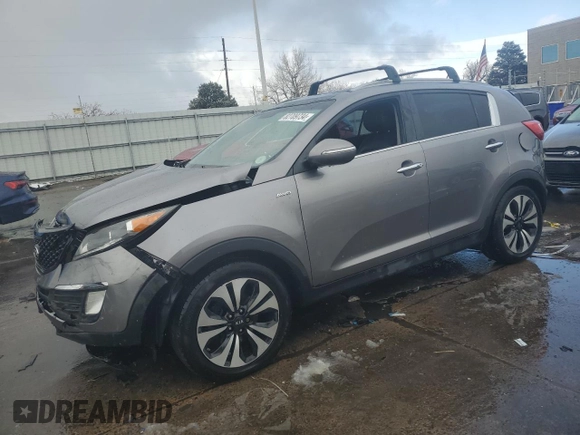 2012 Kia Sportage SX с VIN KNDPCCA60C7347124, выставлен на аукционе Copart как лот 82709734 с пробегом 79 607 миль миль и Списание • Salvage title. История ставок и продаж доступна на DreamBid. Изображение 1.
