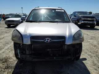 2005 Hyundai Tucson GLS with VIN KM8JN12D45U042095, listed as a Copart auction lot 69722604 with 182,394 mi miles and Salvage Title. Bid and sale history available at carsss.com. Image 5.