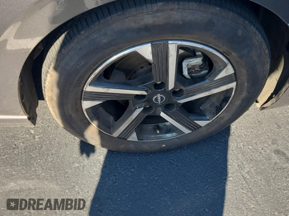 2024 Nissan Sentra SV z VIN 3N1AB8CV2RY295564, wystawiony jako IAAI lot #42796380 z przebiegiem 30 664 mil mil oraz . Historia ofert i sprzedaży dostępna na DreamBid. Obrazek 14.