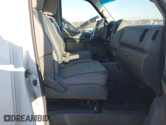 2019 Nissan NV S with VIN 1N6BF0KM9KN802816, listed as a IAAI auction lot 41755934 with 176,972 mi miles. Bid and sale history available at carsss.com. Image 5.