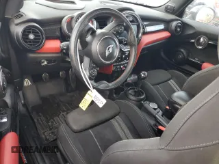 2018 MINI Hardtop John Cooper Works with VIN WMWXM9C54J2F66148, listed as a Copart auction lot 68886464 with Not provided miles and Salvage title. Bid and sale history available at DreamBid. Image 8.