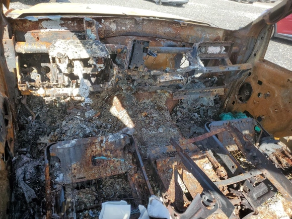 2002 Ford F-250 XL with VIN 1FTNW20S42EC74003, listed as a Copart auction lot 79458154 with Not Provided miles and Salvage Title. Bid and sale history available at DreamBid. Image 8.