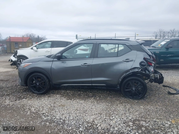 2022 Nissan Kicks SR with VIN 3N1CP5DV7NL505476, listed as a IAAI auction lot 41910024 with 29,149 mi miles. Bid and sale history available at carsss.com. Image 15.