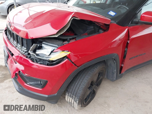 2020 Jeep Compass Latitude with VIN 3C4NJCBBXLT147596, listed as a IAAI auction lot 41382747 with 50,572 mi miles and . Bid and sale history available at DreamBid. Image 6.