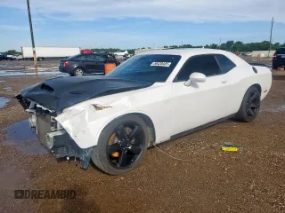 2015 Dodge Challenger R/T with VIN 2C3CDZAT6FH861304, listed as a Copart auction lot 58420405 with 74,832 mi miles and Salvage title. Bid and sale history available at DreamBid. Image 1.