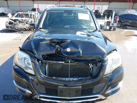 2015 Mercedes-Benz GLK 350 with VIN WDCGG5HB3FG433142, listed as a IAAI auction lot 41750389 with 97,189 mi miles and . Bid and sale history available at DreamBid. Image 6.