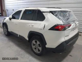 2022 Toyota RAV4 XLE with VIN 2T3P1RFV8NW286279, listed as a IAAI auction lot 41672654 with 56,984 mi miles. Bid and sale history available at carsss.com. Image 3.