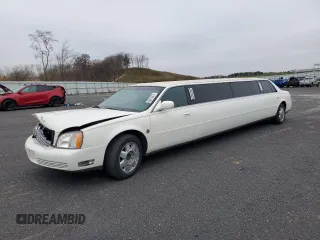 2005 Cadillac DeVille Limousine z VIN 1GEEH90Y25U550140, wystawiony jako Copart lot #80473974 z przebiegiem 110 981 mil mil oraz Czysty tytuł • Clean title. Historia ofert i sprzedaży dostępna na DreamBid. Obrazek 1.