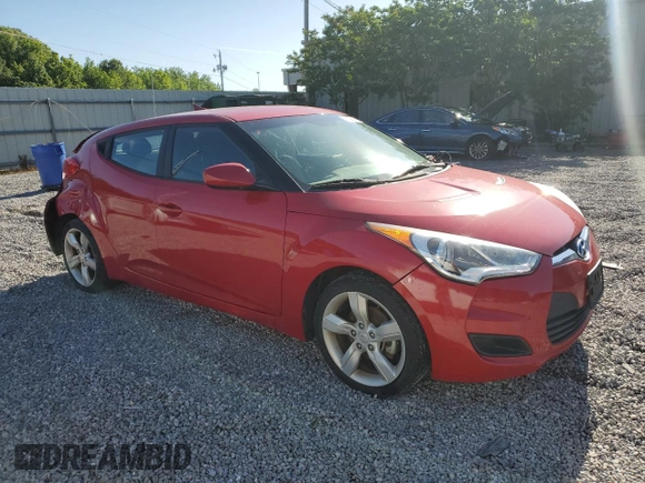 2013 Hyundai Veloster w/Black Int with VIN KMHTC6AD2DU126699, listed as a Copart auction lot 57329805 with 85,303 mi miles and Salvage title. Bid and sale history available at DreamBid. Image 4.