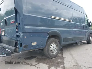 2022 Ram ProMaster Cargo with VIN 3C6MRVJG6NE112534, listed as a IAAI auction lot 42065900 with 80,679 mi miles and . Bid and sale history available at DreamBid. Image 6.