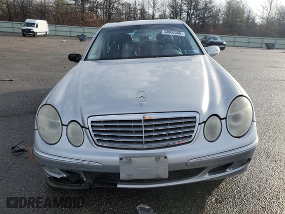 2004 Mercedes-Benz E 320 with VIN WDBUF65JX4A425681, listed as a Copart auction lot 43060365 with 179,955 mi miles and Salvage Title. Bid and sale history available at carsss.com. Image 5.