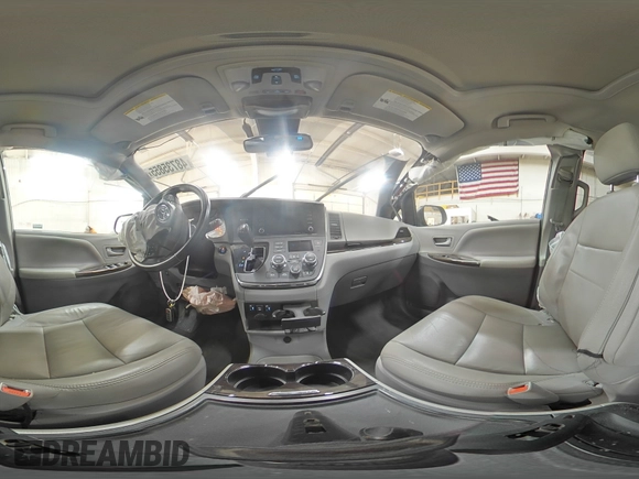 2018 Toyota Sienna XLE with VIN 5TDDZ3DCXJS208964, listed as a Copart auction lot 48735855 with 60,426 mi miles and Salvage Title. Bid and sale history available at carsss.com. Image 14.