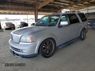 2006 Lincoln Navigator Luxury z VIN 5LMFU27566LJ08506, wystawiony jako Copart lot #60752345 z przebiegiem 189 435 mil mil oraz Czysty tytuł • Clean title. Historia ofert i sprzedaży dostępna na DreamBid. Obrazek 1.