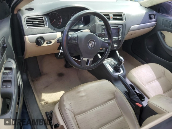 2013 Volkswagen Jetta Sedan SE with VIN 3VWDP7AJ8DM372215, listed as a Copart auction lot 45649585 with 82,274 mi miles and Clean Title. Bid and sale history available at carsss.com. Image 8.