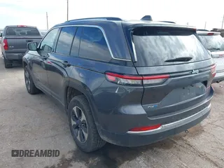 2024 Jeep Grand Cherokee with VIN 1C4RJYB62R8958365, listed as a IAAI auction lot 42553595 with 43,004 mi miles and . Bid and sale history available at DreamBid. Image 3.
