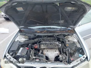 2002 Honda Accord SE с VIN 1HGCG56712A088663, выставлен на аукционе IAAI как лот 42520639 с пробегом 2 304 496 миль миль и . История ставок и продаж доступна на DreamBid. Изображение 10.