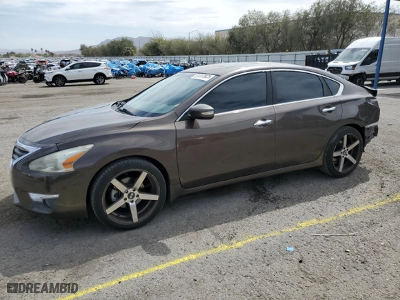 2013 Nissan Altima 2.5 SL with VIN 1N4AL3AP3DC262808, listed as a Copart auction lot 51012625 with 76,434 mi miles and Salvage Title. Bid and sale history available at carsss.com. Image 1.