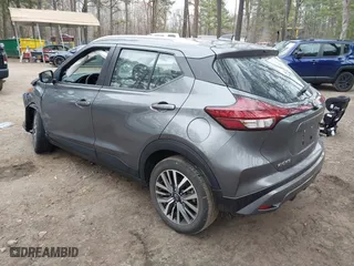 2023 Nissan Kicks SV with VIN 3N1CP5CV7PL467333, listed as a IAAI auction lot 41723180 with 20,728 mi miles. Bid and sale history available at carsss.com. Image 3.