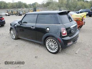 2012 MINI Hardtop S with VIN WMWSV3C58CT386573, listed as a Copart auction lot 61145045 with 35,714 mi miles and Non repairable. Bid and sale history available at DreamBid. Image 2.