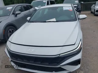 2024 Hyundai Elantra SEL z VIN KMHLM4DG2RU648103, wystawiony jako IAAI lot #42324953 z przebiegiem 32 625 mil mil oraz . Historia ofert i sprzedaży dostępna na DreamBid. Obrazek 12.