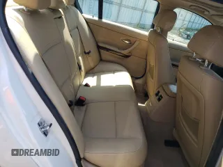 2009 BMW 3 Series 328i with VIN WBAPH77569NL84073, listed as a Copart auction lot 52185535 with 114,929 mi miles and Salvage Title. Bid and sale history available at carsss.com. Image 10.