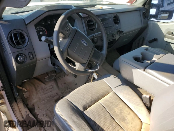2016 Ford F-350 Platinum z VIN 1FT8W3B64GEC74500, wystawiony jako Copart lot #74441154 z przebiegiem Nie podano mil oraz Szkoda całkowita • Salvage title. Historia ofert i sprzedaży dostępna na DreamBid. Obrazek 8.