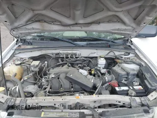 2008 Ford Escape XLT с VIN 1FMCU03118KB61510, выставлен на аукционе IAAI как лот 42626112 с пробегом 185 662 миль миль и . История ставок и продаж доступна на DreamBid. Изображение 10.