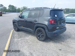 2018 Jeep Renegade Latitude with VIN ZACCJABB7JPJ44622, listed as a IAAI auction lot 40818647 with 101,137 mi miles and . Bid and sale history available at DreamBid. Image 3.