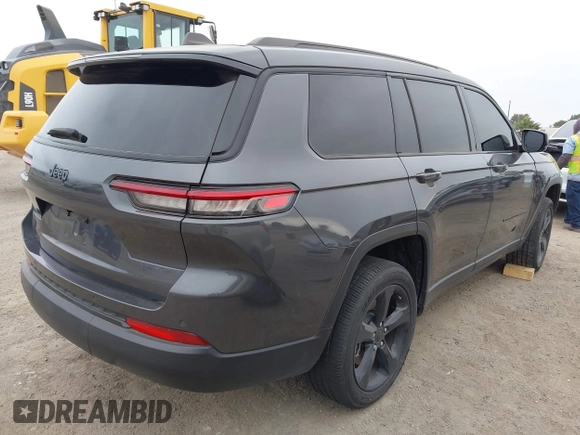 2023 Jeep Grand Cherokee Altitude with VIN 1C4RJJAG1P8902402, listed as a IAAI auction lot 42584202 with 13,913 mi miles and . Bid and sale history available at DreamBid. Image 4.