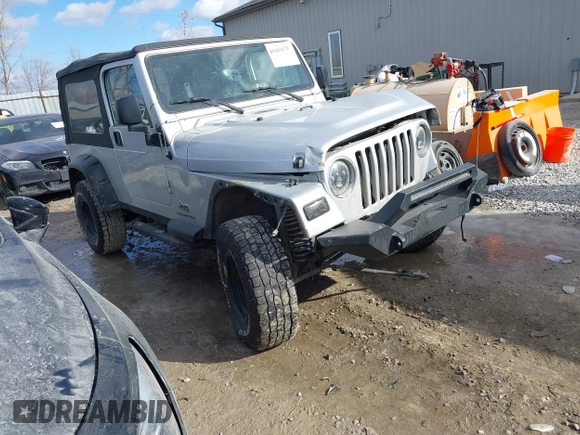 2005 Jeep Wrangler Unlimited with VIN 1J4FA44S25P340852, listed as a IAAI auction lot 41441671 with 139,302 mi miles. Bid and sale history available at carsss.com. Image 1.