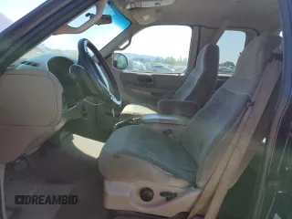 2000 Ford F-150 XL z VIN 1FTRX18L5YNA10836, wystawiony jako Copart lot #55325245 z przebiegiem 188 237 mil mil oraz Szkoda całkowita • Salvage title. Historia ofert i sprzedaży dostępna na DreamBid. Obrazek 7.