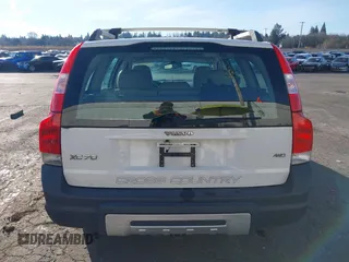 2007 Volvo XC70 with VIN YV4SZ592671266706, listed as a IAAI auction lot 41266347 with 174,191 mi miles. Bid and sale history available at carsss.com. Image 16.