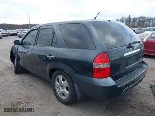 2003 Acura MDX with VIN 2HNYD18253H523303, listed as a IAAI auction lot 41868808 with 190,743 mi miles. Bid and sale history available at carsss.com. Image 3.