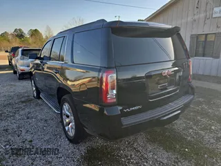 2015 GMC Yukon SLE with VIN 1GKS1AKC0FR684558, listed as a Copart auction lot 49181505 with 156,305 mi miles and Clean Title. Bid and sale history available at carsss.com. Image 3.