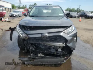 2020 Toyota RAV4 XLE with VIN 2T3P1RFV2LC121388, listed as a Copart auction lot 61336565 with Not provided miles and Salvage title. Bid and sale history available at DreamBid. Image 5.