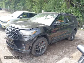 2025 Ford Explorer ST-Line with VIN 1FMUK8KH7SGB38511, listed as a IAAI auction lot 42846565 with 11,936 mi miles and . Bid and sale history available at DreamBid. Image 2.