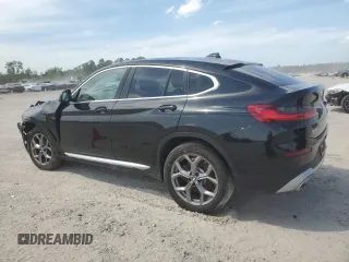 2024 BMW X4 xDrive30i with VIN 5UX33DT03R9U08801, listed as a Copart auction lot 52982635 with 25,238 mi miles and Salvage Title. Bid and sale history available at carsss.com. Image 2.