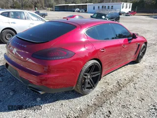 2015 Porsche Panamera 4 с VIN WP0AA2A75FL001127, выставлен на аукционе IAAI как лот 41286290 с пробегом 80 444 миль миль и . История ставок и продаж доступна на DreamBid. Изображение 4.