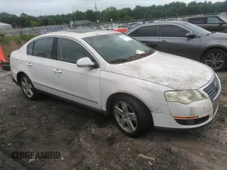 2009 Volkswagen Passat Komfort z VIN WVWJK73C39P035391, wystawiony jako IAAI lot #42439461 z przebiegiem 139 584 mil mil oraz . Historia ofert i sprzedaży dostępna na DreamBid. Obrazek 1.