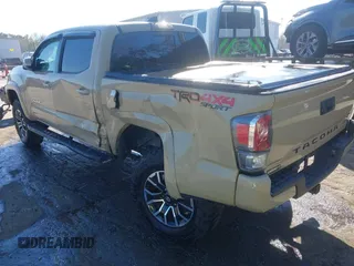 2020 Toyota Tacoma SR5 с VIN 3TMCZ5AN5LM331149, выставлен на аукционе IAAI как лот 41633864 с пробегом 74 862 миль миль и . История ставок и продаж доступна на DreamBid. Изображение 3.