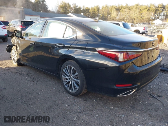 2020 Lexus ES with VIN 58ADZ1B16LU051667, listed as a IAAI auction lot 41201741 with 43,898 mi miles. Bid and sale history available at carsss.com. Image 3.